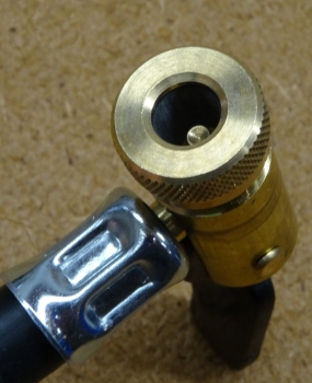 Preview: Set Klicken: 2xFüllgas (unbrennbar) 1xAdapter