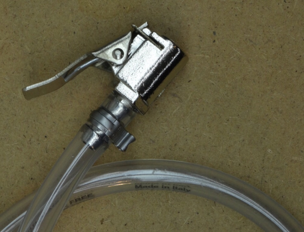 Set Klostermann: 2xFüllgas (unbrennbar) 1xAdapter